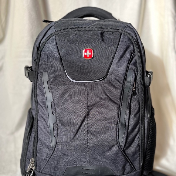 SwissGear 3595 ScanSmart Laptop Backpack - Picture 11 of 16